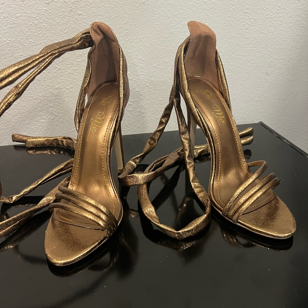 Elegant Gold Strappy Heels